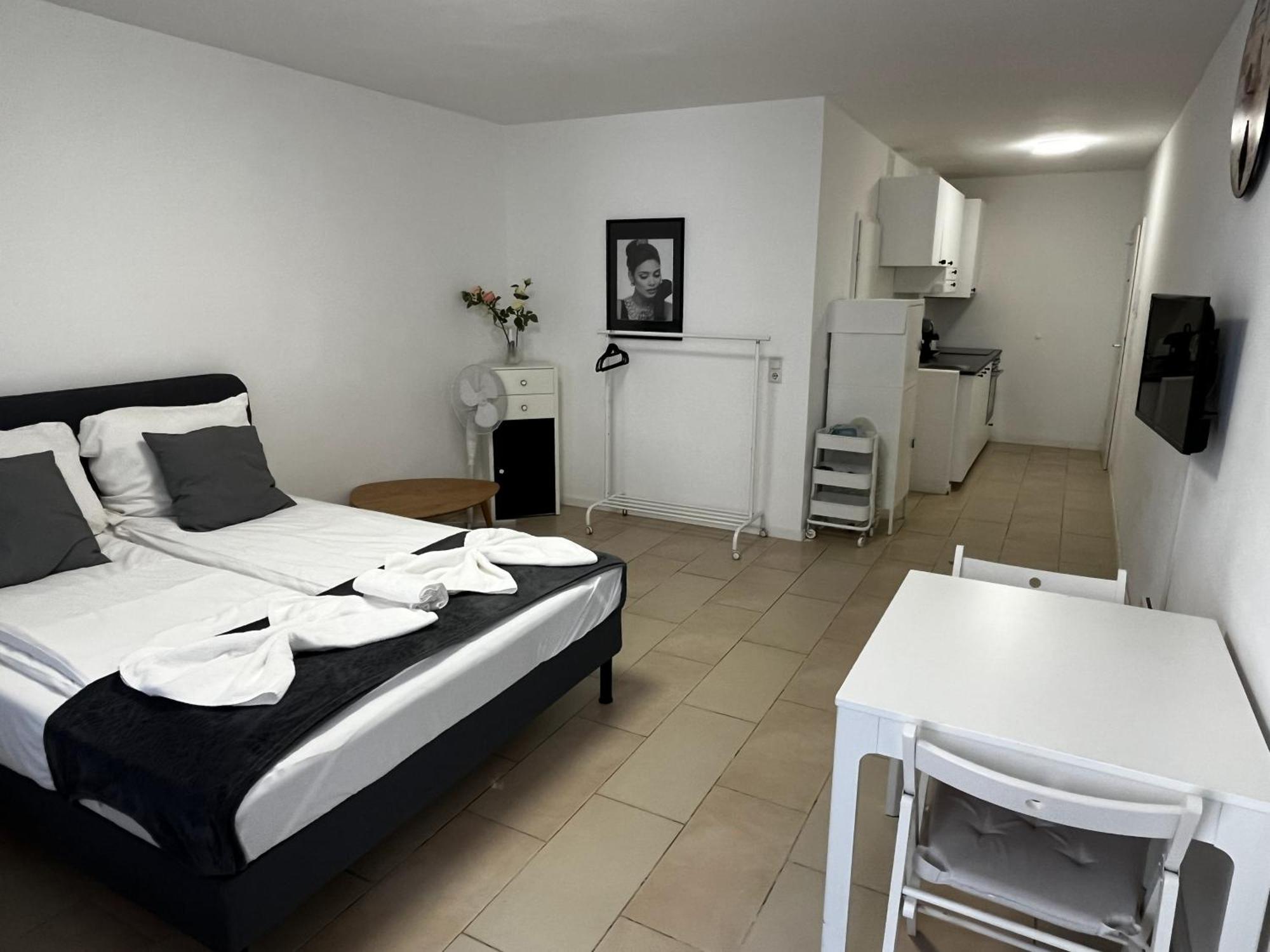 Appartement Stylish In Friesenplatz, Heart Of Keulen
